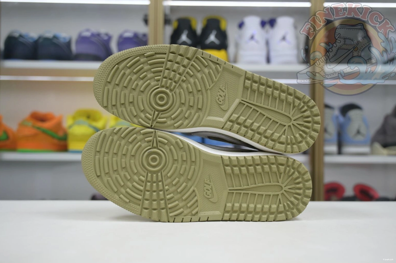 1 Low x Golf Air Jordan  Travis Scott 6.0 0315